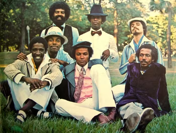 Dançando na Mira da Ditadura: Black Rio e sua Influência na Cultura Brasileira dos Anos 70.