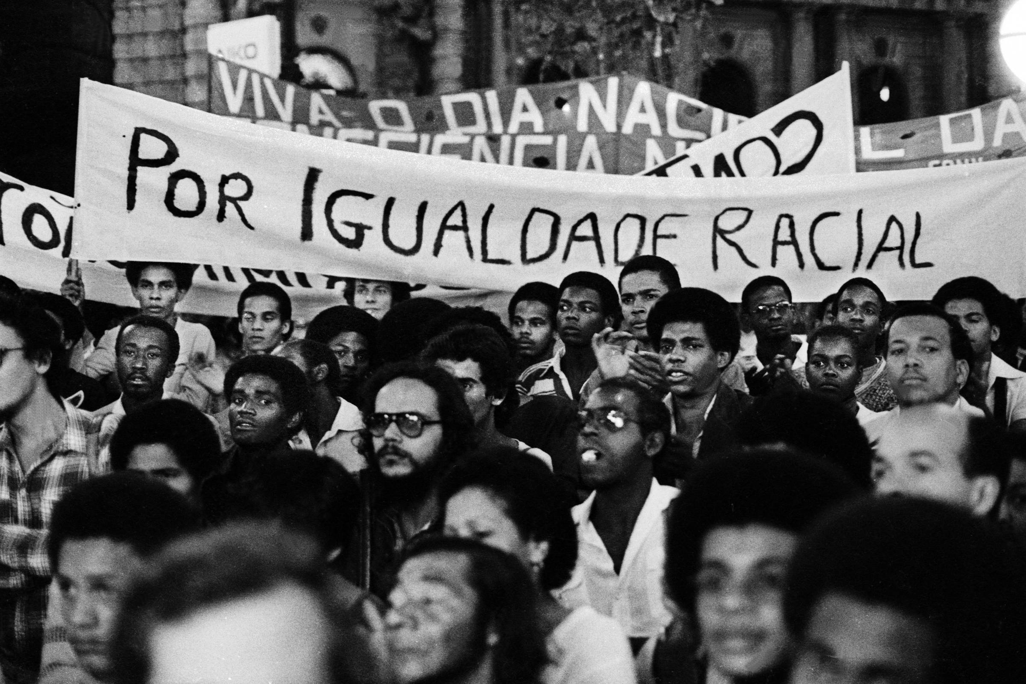 Dançando na Mira da Ditadura: Black Rio e sua Influência na Cultura Brasileira dos Anos 70.