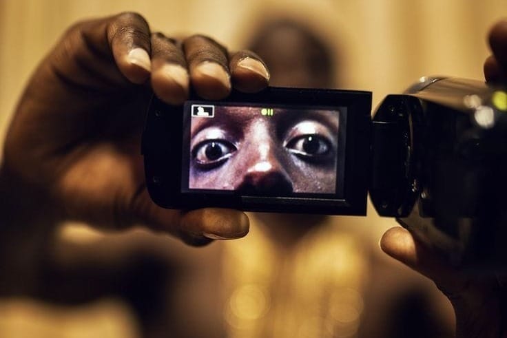 A busca pelo analógico como contramovimento cultural da Geração Z